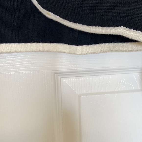 *New* “Chaps”  black/white sweater; size P/S - Picture 6 of 7